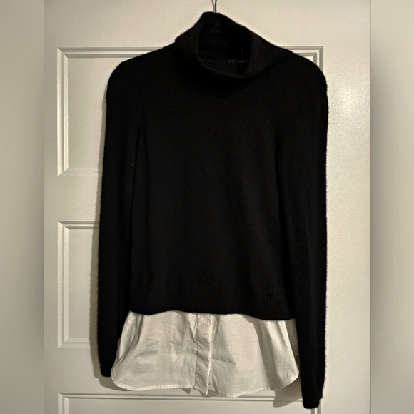 C by Bloomingdale's Cashmere Sweater sz small - Picture 1 of 4